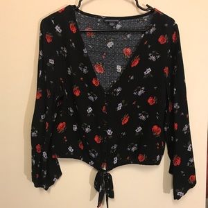 Oversized cropped tie floral button down